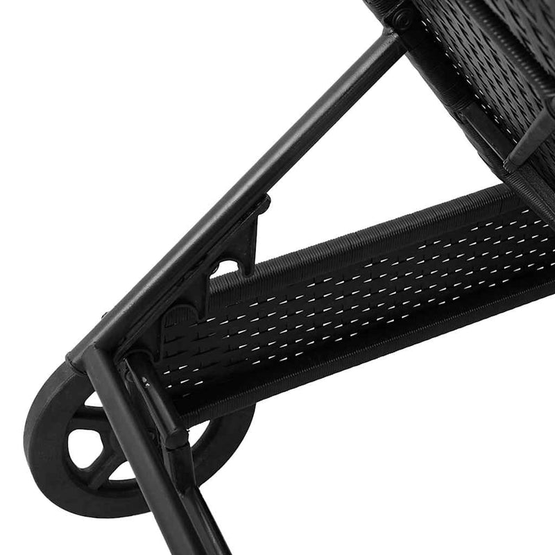 vidaXL fekete polyrattan napozóágy kerekekkel és párnával