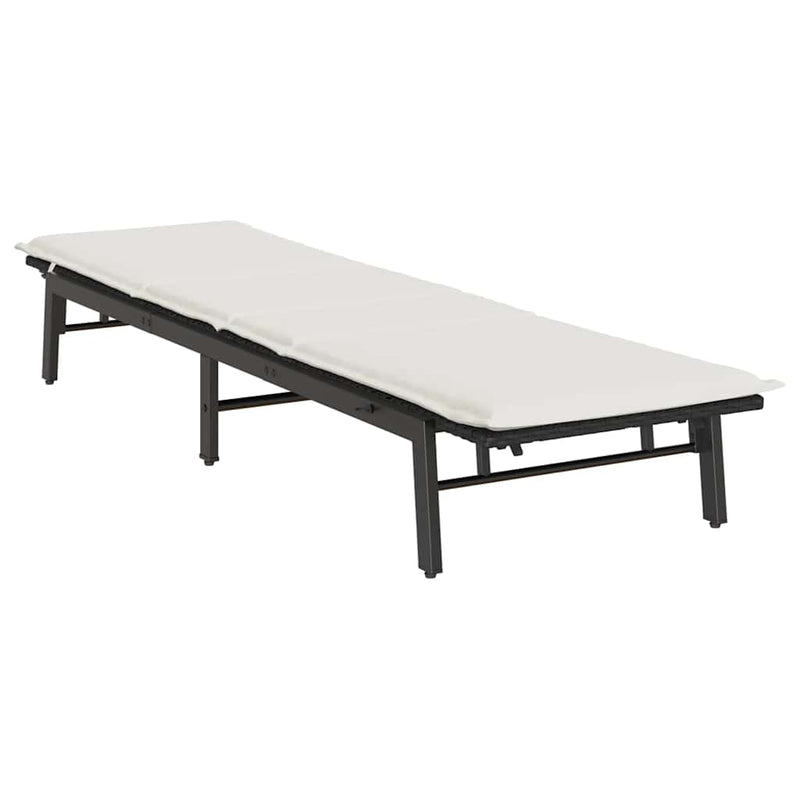 vidaXL fekete polyrattan napozóágy párnával