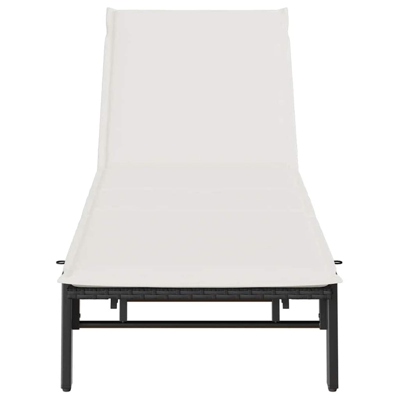 vidaXL fekete polyrattan napozóágy párnával