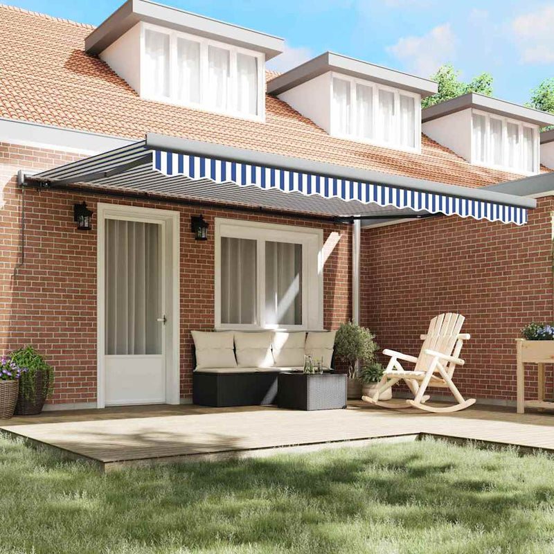 vidaXL Behúzható napellenző Kék és Fehér 450 × 300 cm Szövet és Fém