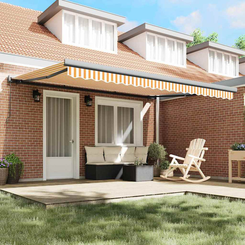 vidaXL Behúzható napellenző Narancs és fehér 450 × 300 cm