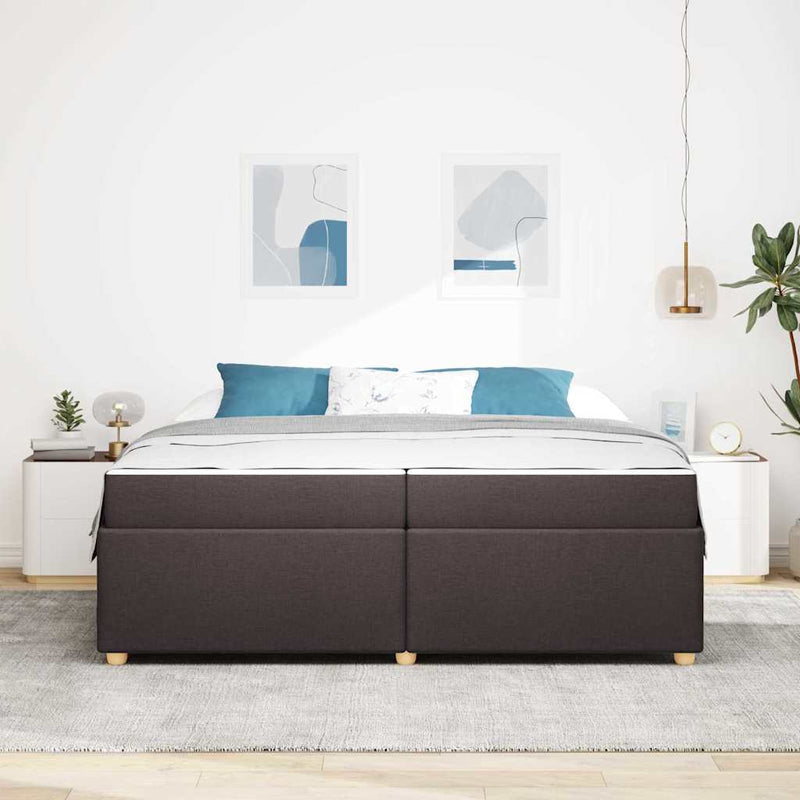 vidaXL Ágykeret matracmal sötétbarna 200 x 200 cm szövet
