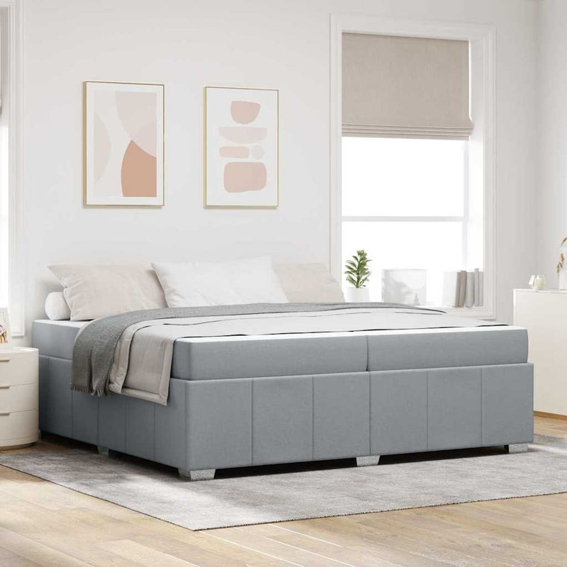 vidaXL Ágykeret matracmal Világosszürke 200 x 200 cm szövet