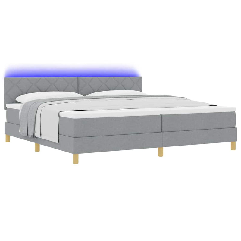 vidaXL Boxrugós ágy matracmal Világosszürke 200 x 200 cm szövet