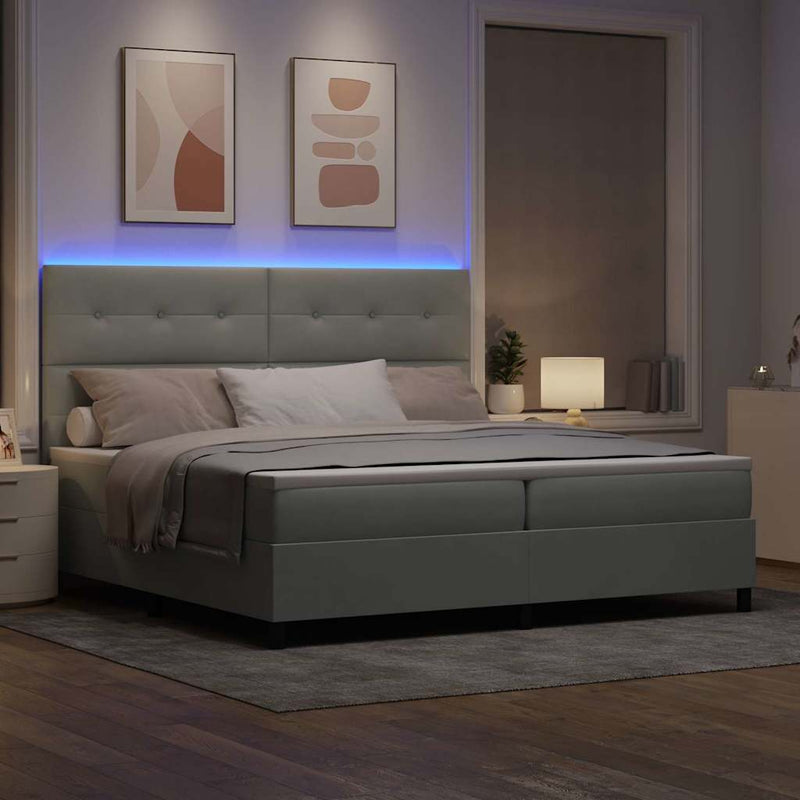 vidaXL Boxrugós ágy matracmal Világosszürke 200 x 200 cm Bársony