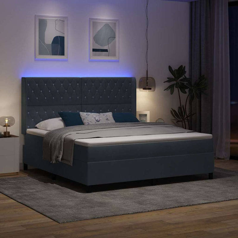 vidaXL LED Box Rugós Ágy Mattresszel Sötétszürke 180 x 200 cm Bársony
