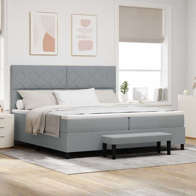 vidaXL Boxrugós ágy matracmal Világosszürke 200 x 200 cm szövet