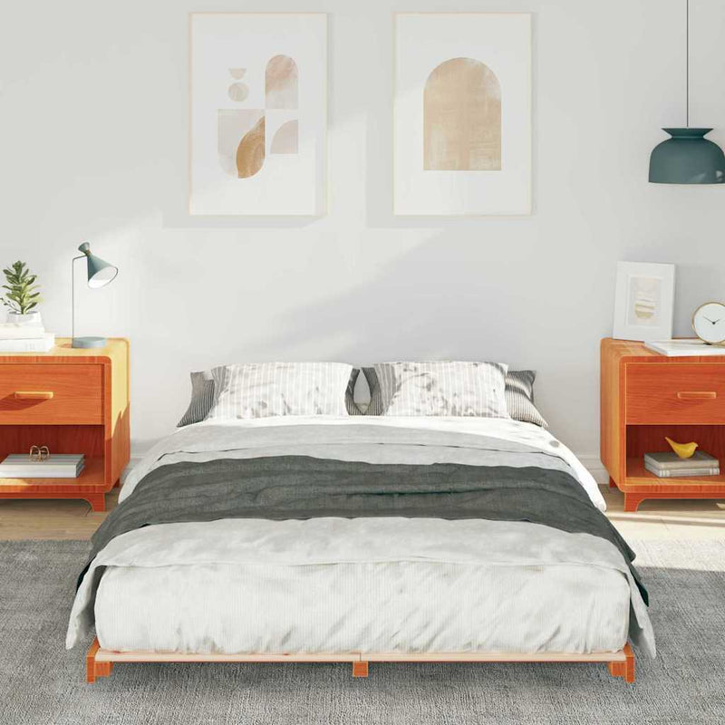 vidaXL Földi ágykeret Viaszbarna 135 x 190 cm Tömör fenyőfa