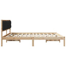 vidaXL Ágykeret fejtámlával Fekete 200 x 200 cm Tömör fenyőfa