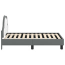 vidaXL Gyerekágy keret fejtámlával Világosszürke 70 x 140 cm PU