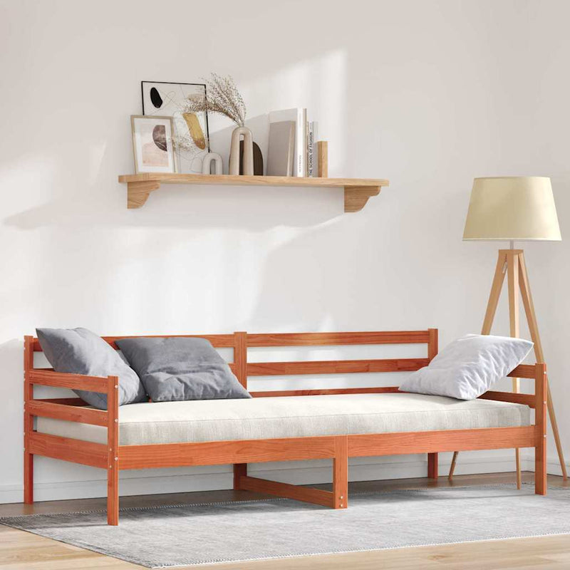 vidaXL Nappali ágy fejtámlával Faggyú barna Tömör fenyőfa