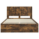 vidaXL Ágykeret tárolóval és fejtámlával Füstös Tölgy 135 x 190 cm