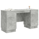 vidaXL Asztal polcokkal Betonszürke 142,5 x 50 x 75 cm Szerelt Fa