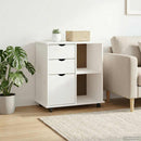 vidaXL Görgős szekrény Fehér 63,5 x 39 x 65,5 cm Tömör fenyőfa