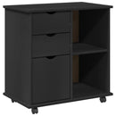 vidaXL Görgős szekrény Fekete 63,5 x 39 x 65,5 cm Tömör fenyőfa