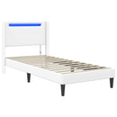 vidaXL Ágykeret LED szalagokkal fejtámlával Fehér 90 x 200 cm Műbőr
