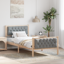 vidaXL Ágykeret fejtámlával Világosszürke 90 x 200 cm Tömör fenyőfa
