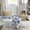 Ingenuity Rezgő masszázs pihenőszék dallamokkal, Happy Belly™, Rock-to-Bounce, Chambray, 0 hó