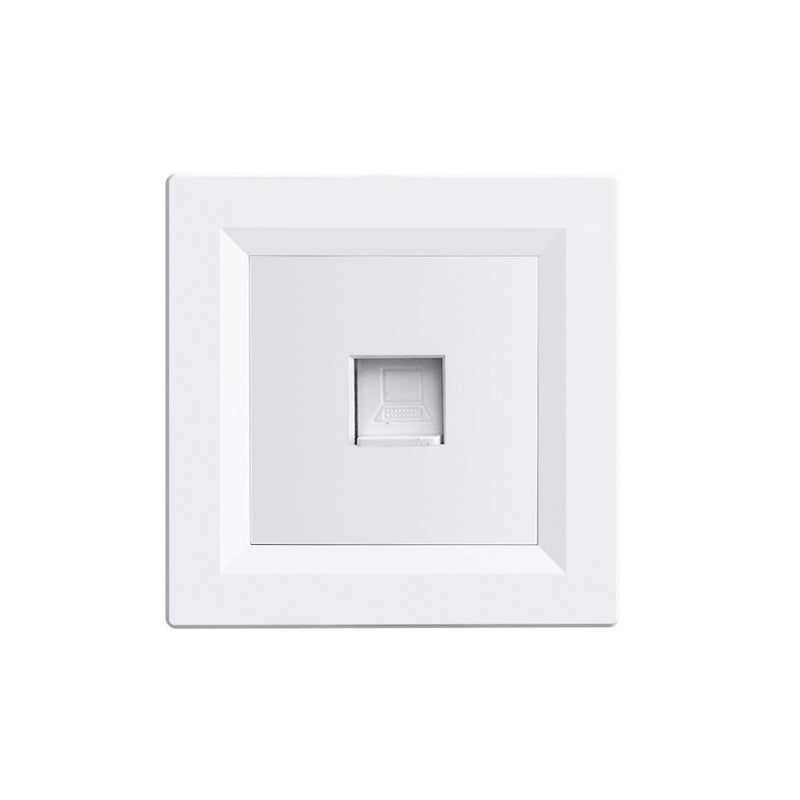 Nova UTP aljzat RJ-45 fehér kerettel
