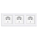 Nova III három földelt csatlakozóaljzat dugalj 16A 250V fehér kerettel