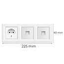 Nova III földelt csatlakozóaljzat dugalj kettő UTP csatlakozóval fehér kerettel