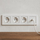 Nova IV három földelt csatlakozóaljzat dugalj TV csatlakozóval fehér kerettel