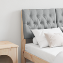 vidaXL Kárpitozott fejtámla Világosszürke 120 cm Tömör fenyőfa