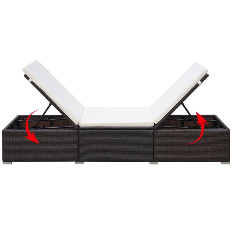vidaXL barna polyrattan napozóágy párnával