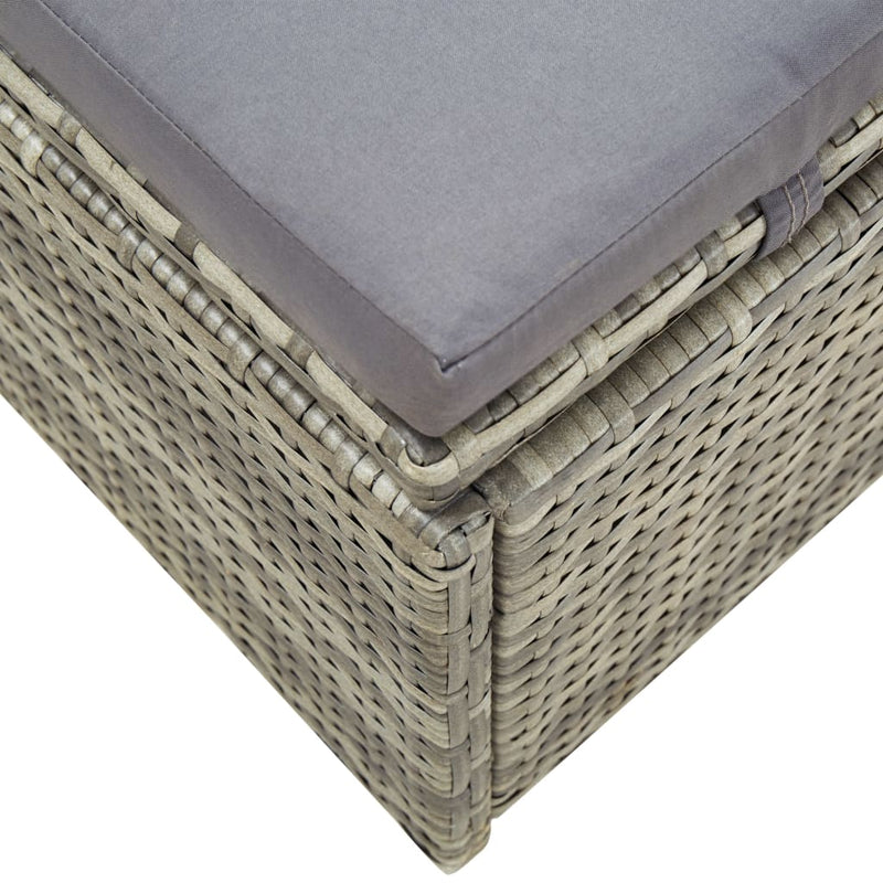 vidaXL szürke polyrattan napozóágy párnával