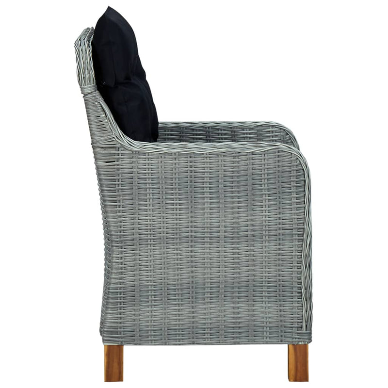 vidaXL 2 db világosszürke polyrattan kerti szék párnával