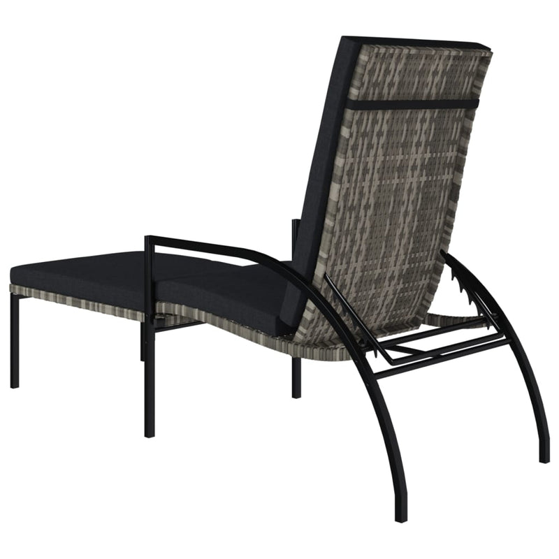 vidaXL szürke polyrattan napozóágy lábtartóval