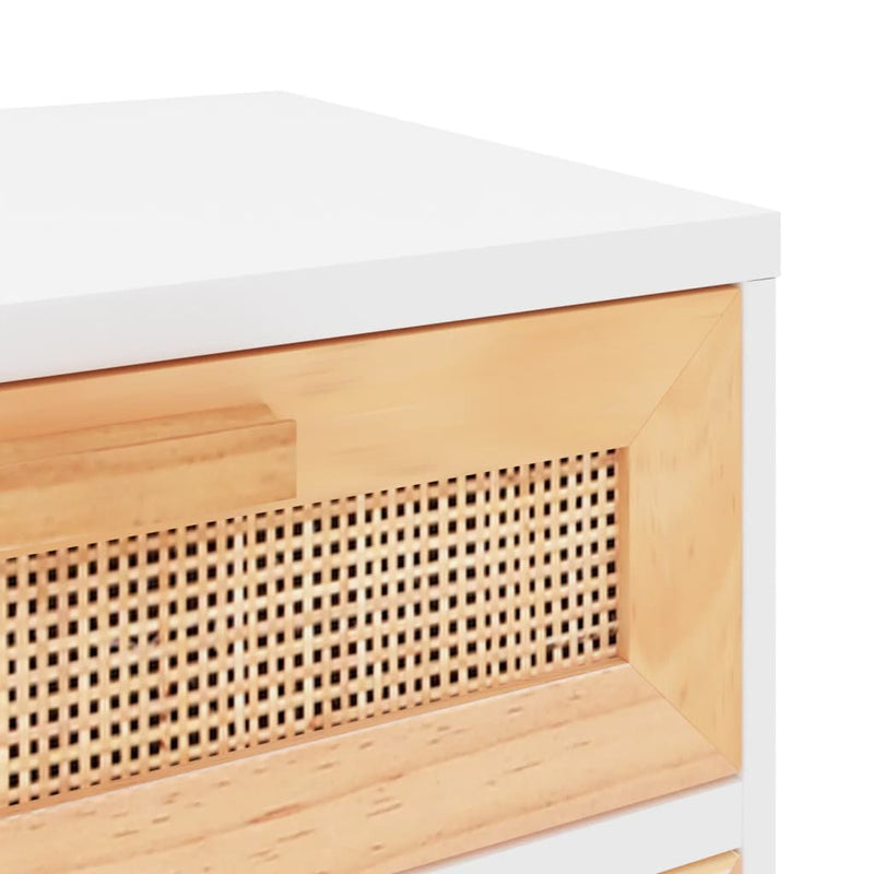 vidaXL fehér tömör fenyőfa és természetes rattan éjjeliszekrény