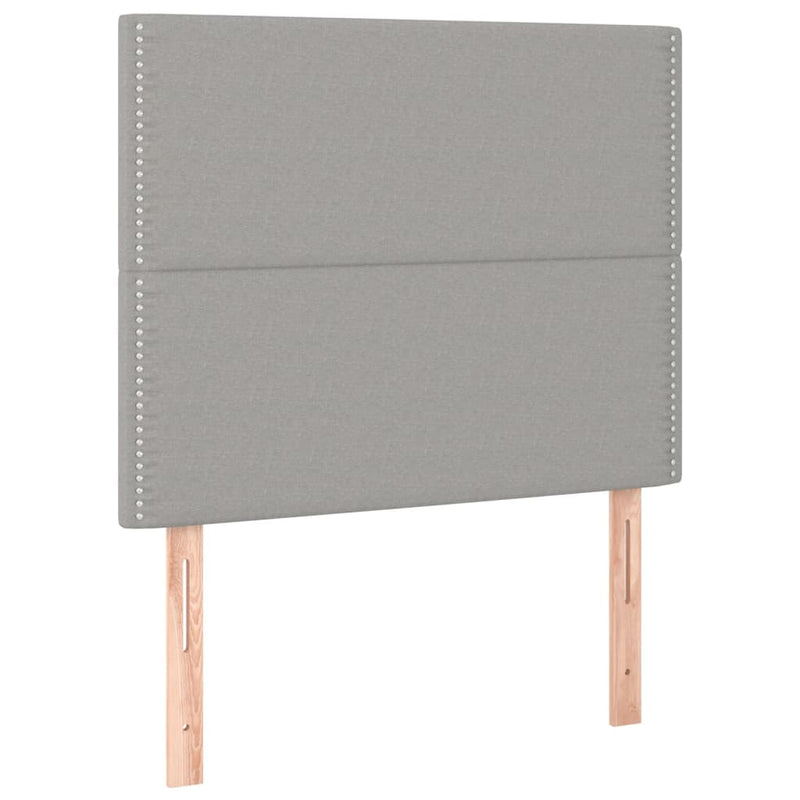 vidaXL 2 db világosszürke szövet fejtámla 100x5x78/88 cm