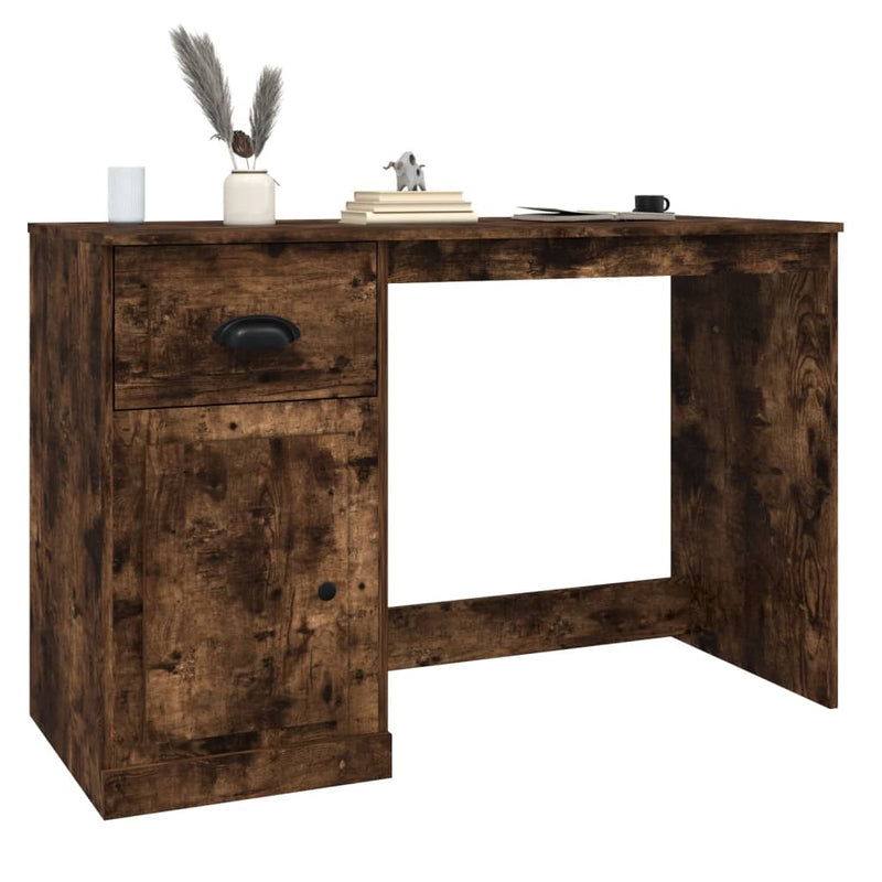 vidaXL füstös tölgy színű szerelt fa íróasztal fiókkal 115x50x75 cm