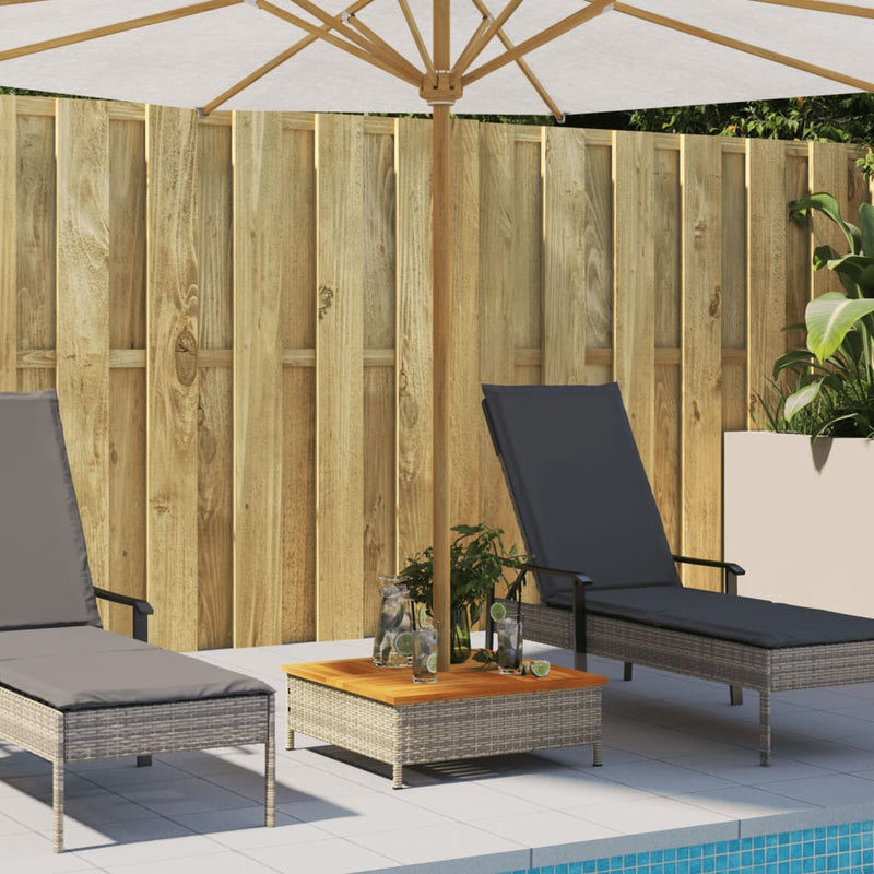 vidaXL szürke polyrattan és akácfa napernyőtalp-burkolat 70x70x25 cm